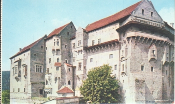Pernštejn (hrad) xxxx 95 008 **